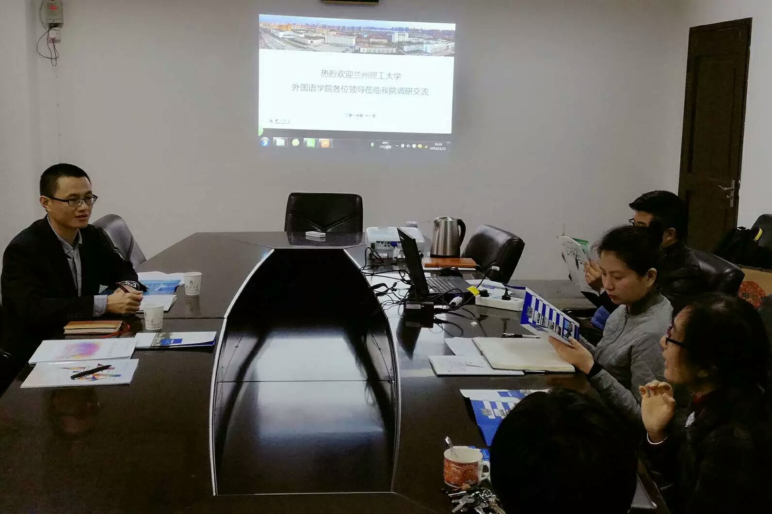            k8凯发赴湖北省部分高校进行调研 