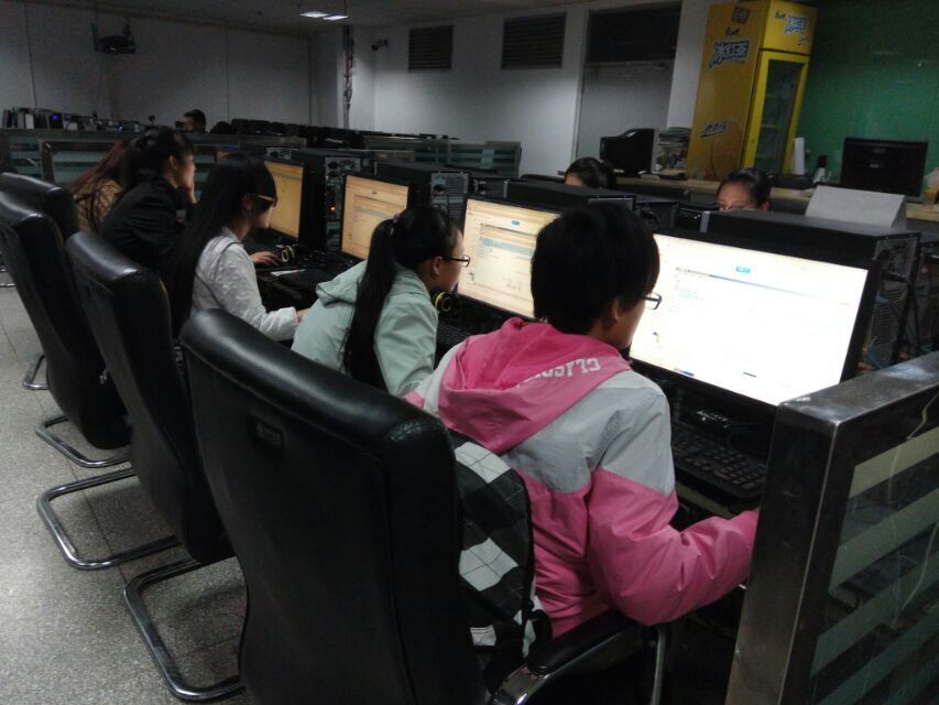            k8凯发2016级新生进行心理普查测试工作顺利完成 