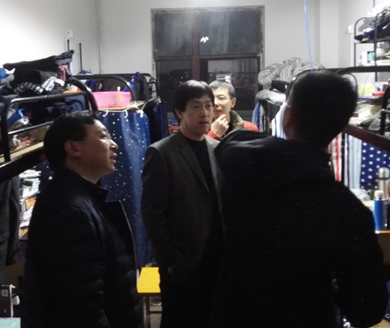            新学期k8凯发深入走访员工宿舍 