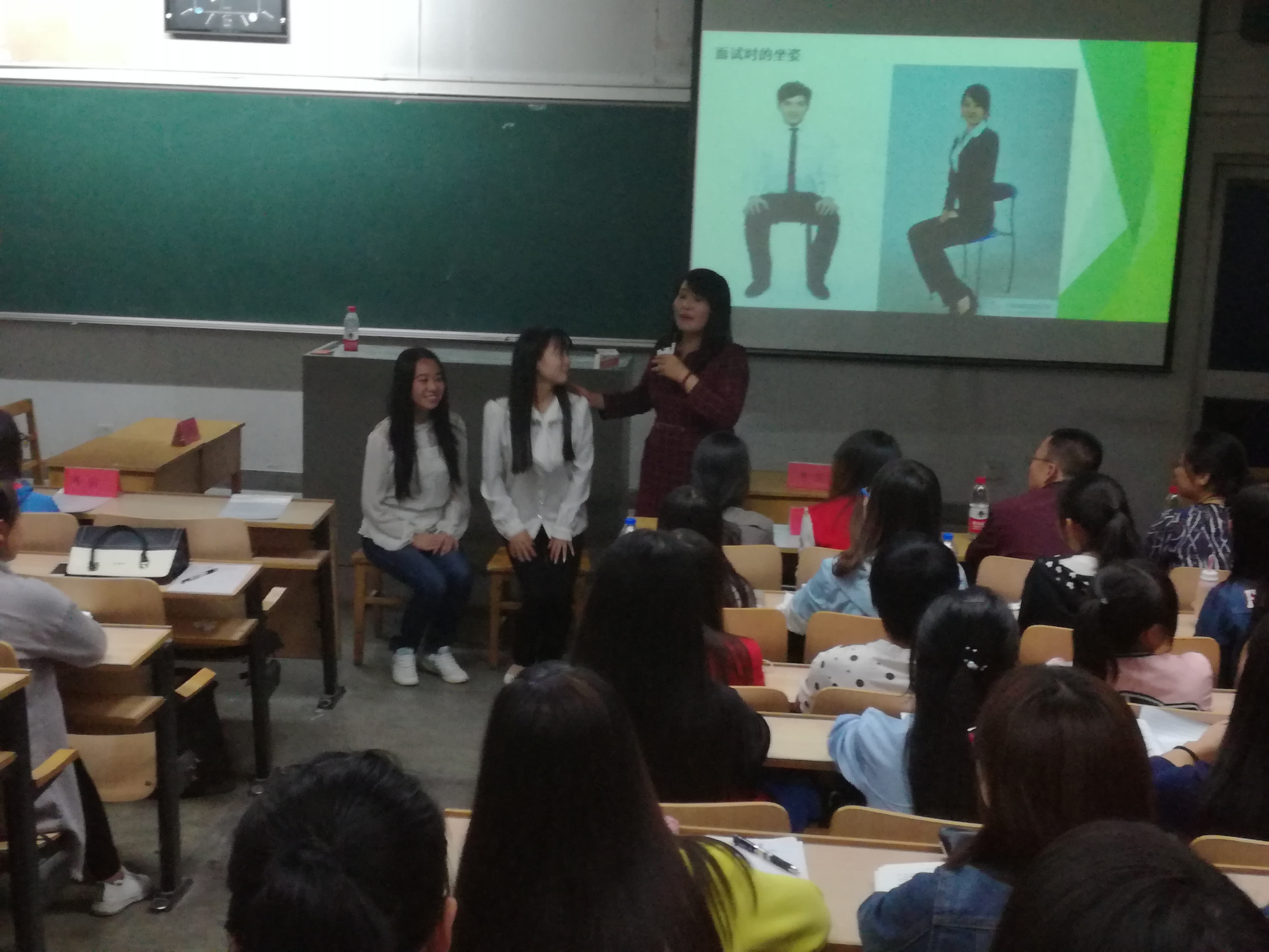            k8凯发“Here I am：My Job! ”第四弹“行之有礼 细节取胜” 