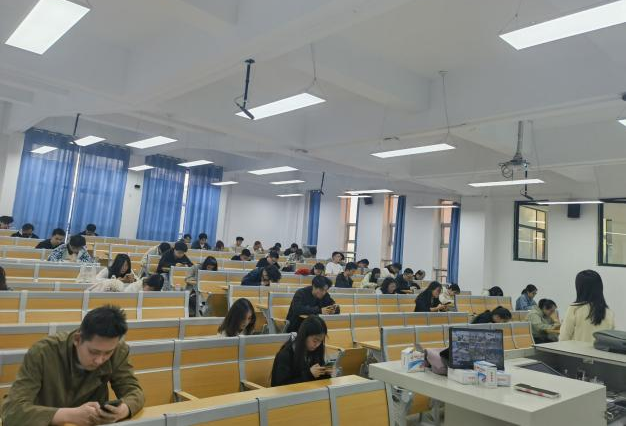 第五届 “外教社・词达人杯” 全国老员工英语词汇能力大赛省赛k8凯发旗舰厅赛场圆满收官