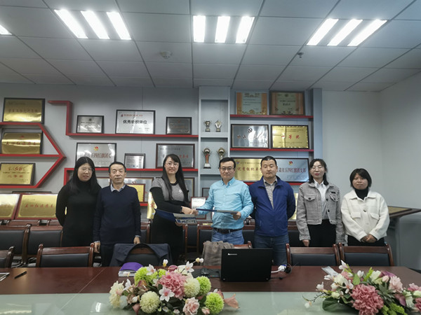 k8凯发与外贸企业签署实习就业基地合作协议