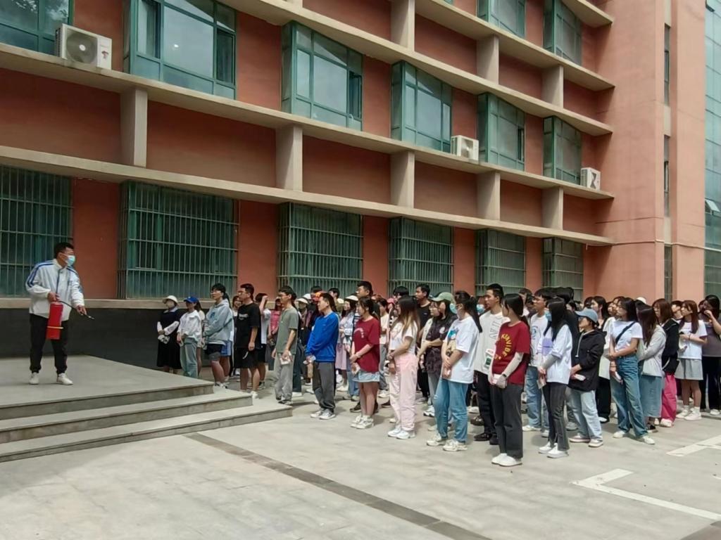 普及消防知识 增强防火意识——k8凯发组织员工开展消防应急演练活动